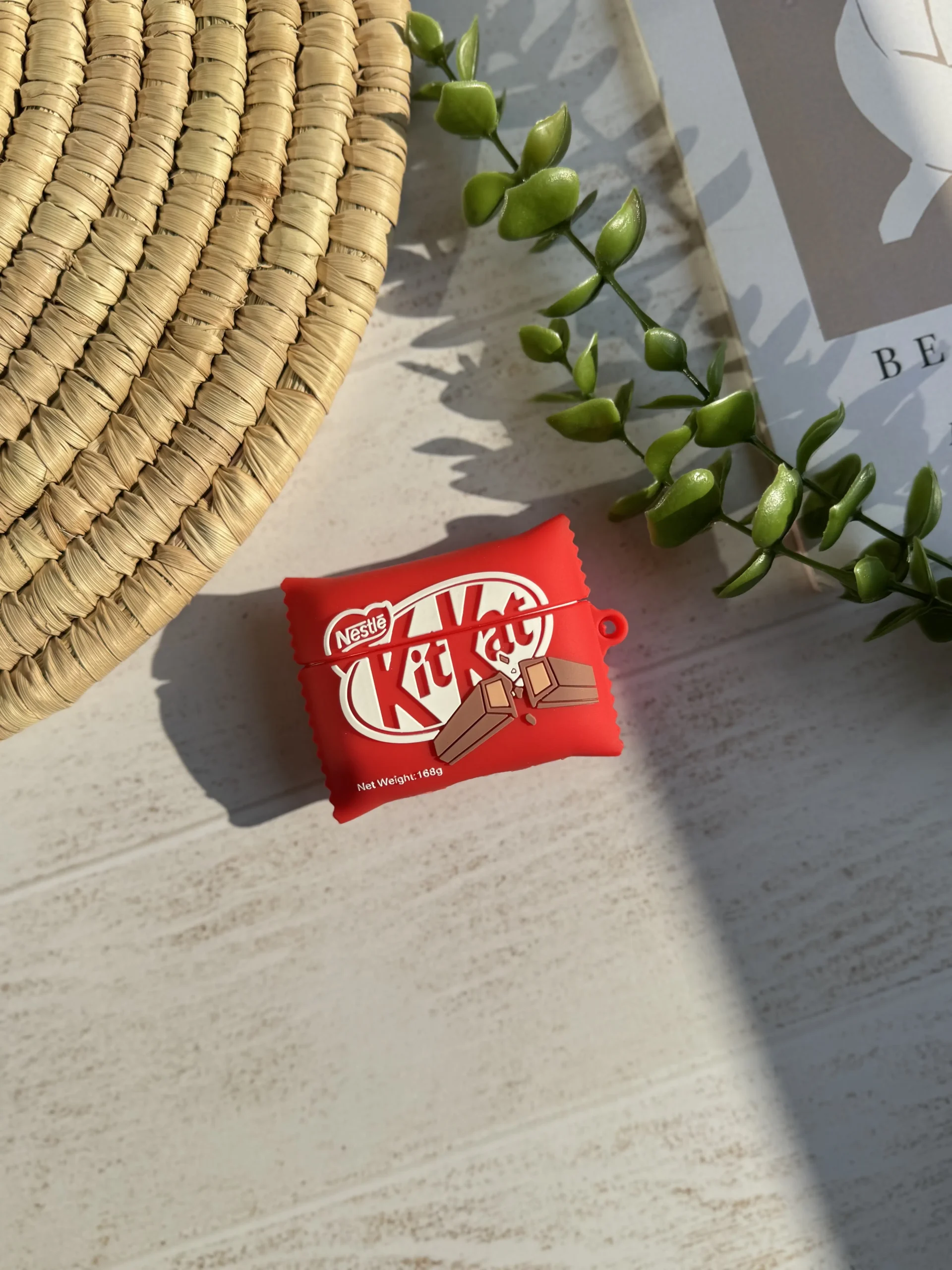 027ef0 کاور ایرپاد سیلیکونی کیت کت KitKat (کدa0207) - Image 1