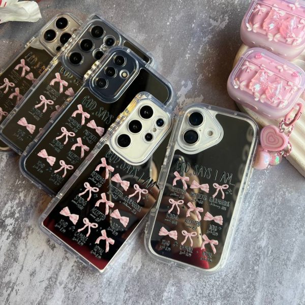 قاب آینه‌ای طرح God Says I Am