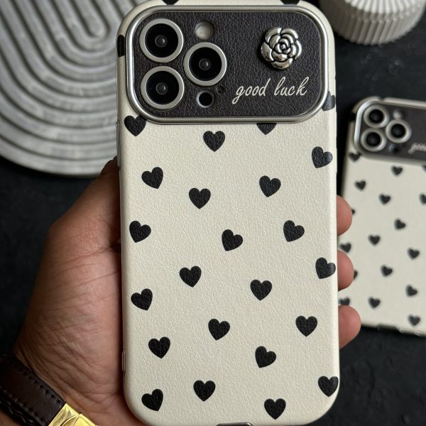 قاب موبایل آیفون قلب ریز گودلاک