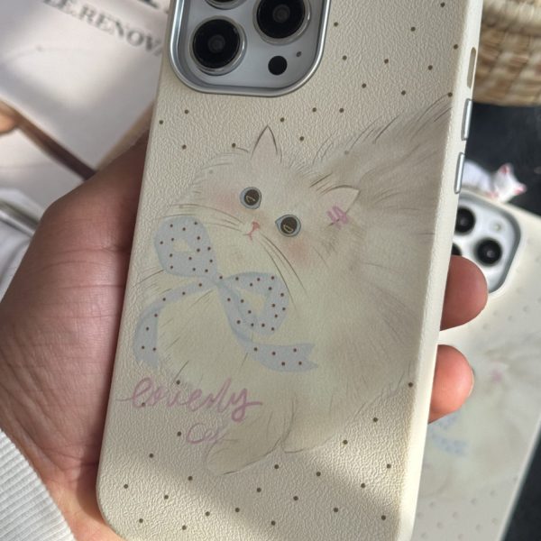 قاب موبایل آیفون گربه خوابالو خال خالی پاپیون