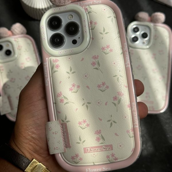 قاب موبایل آیفون گل دریا پاپیون بالشتی