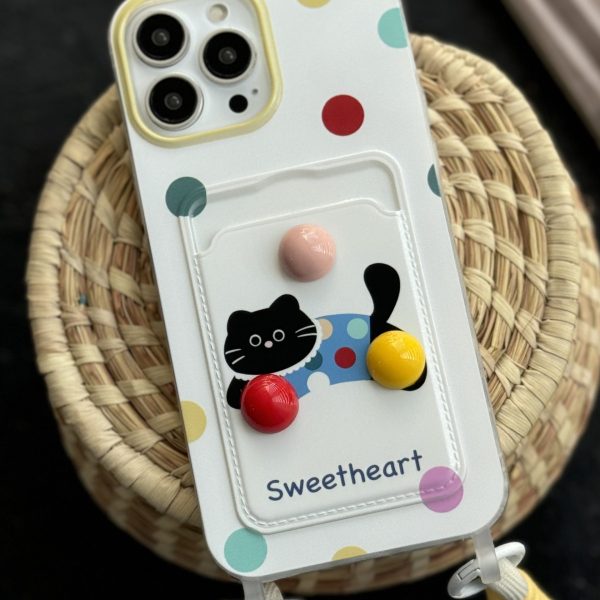 قاب موبایل آیفون گربه خوش قلب توپی جاکارتی بنددار