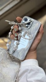 قاب موبایل آیفون قلب رمانتیک آیینه ای نگین دار + بندست - Image 2