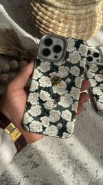 قاب موبایل آیفون گل رز مخمل سبز