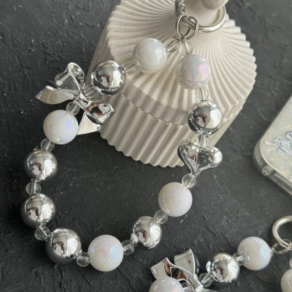 آویز و بند پاپیون نقره ای