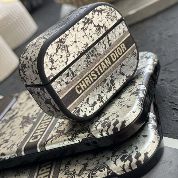 کاور ایرپاد دیور گلدار نقره ای محافظ لنزدار