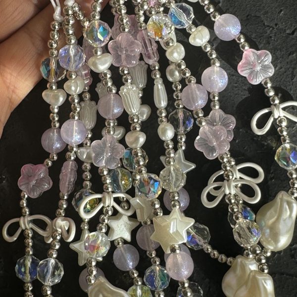 بند و آویز گل شمعدونی صورتی و سفید