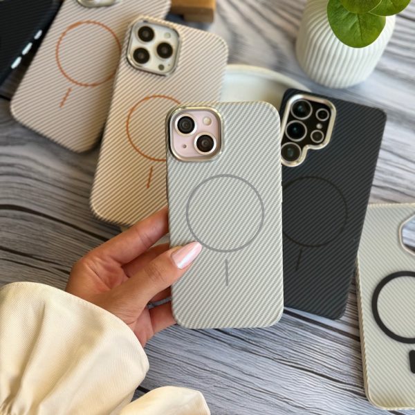 قاب Carbon Magsafe با پک Q Series (کدC2078)