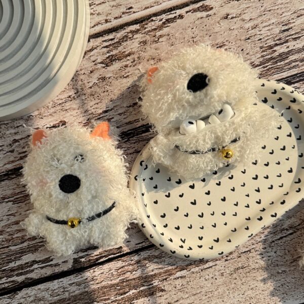 کاور ایرپاد سگ سفید زنگوله دار پشمالو (کدa0202)