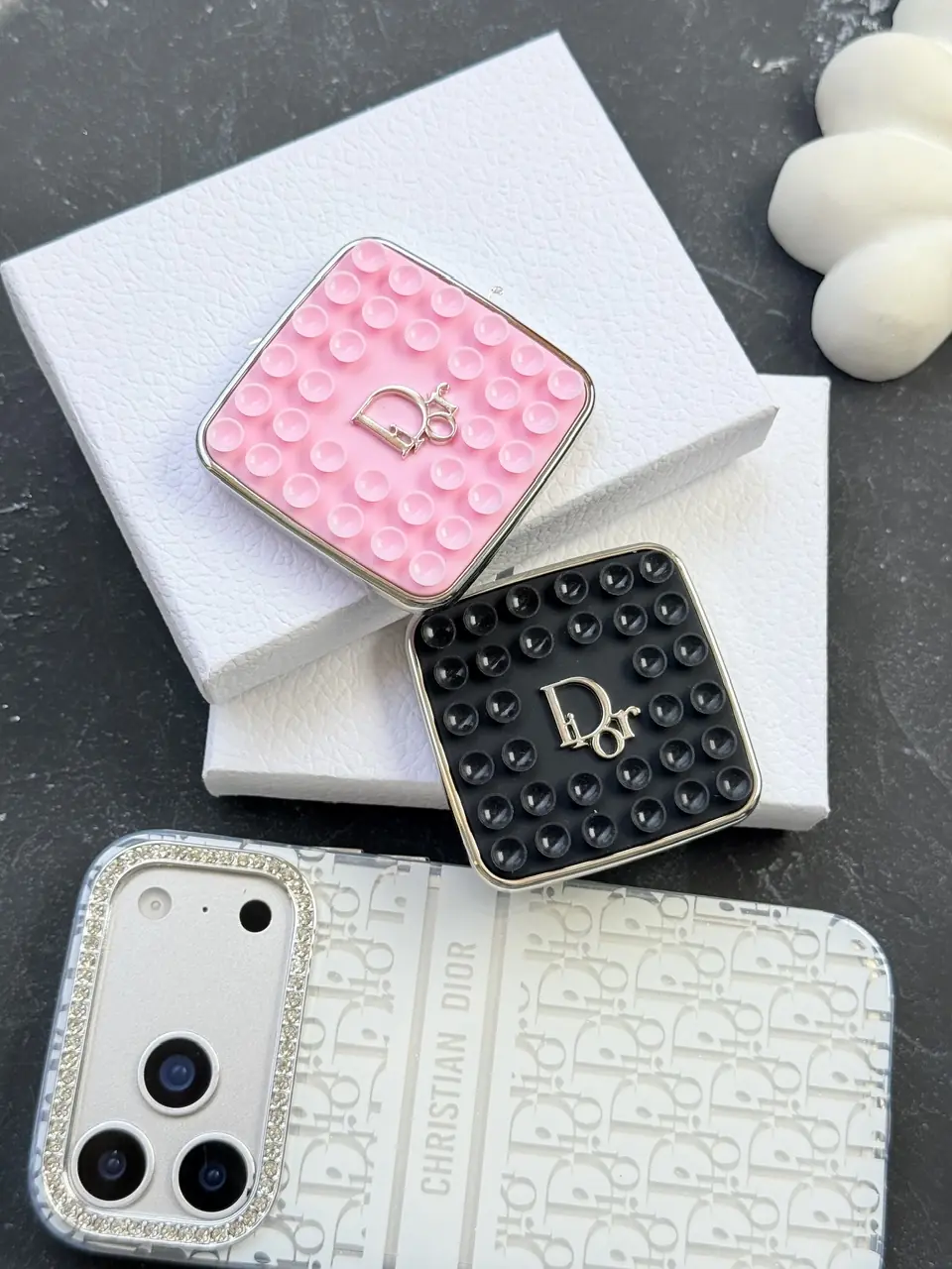 07f1b2 چسبونکی دیور Dior Octobuddy Mobile Phone همراه با پک (کدa0331) - Image 1