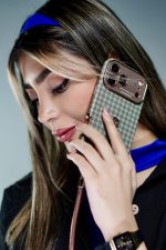 قاب موبایل آیفون چهارخونه سبز این نیز بگذرد + بندست - Image 3